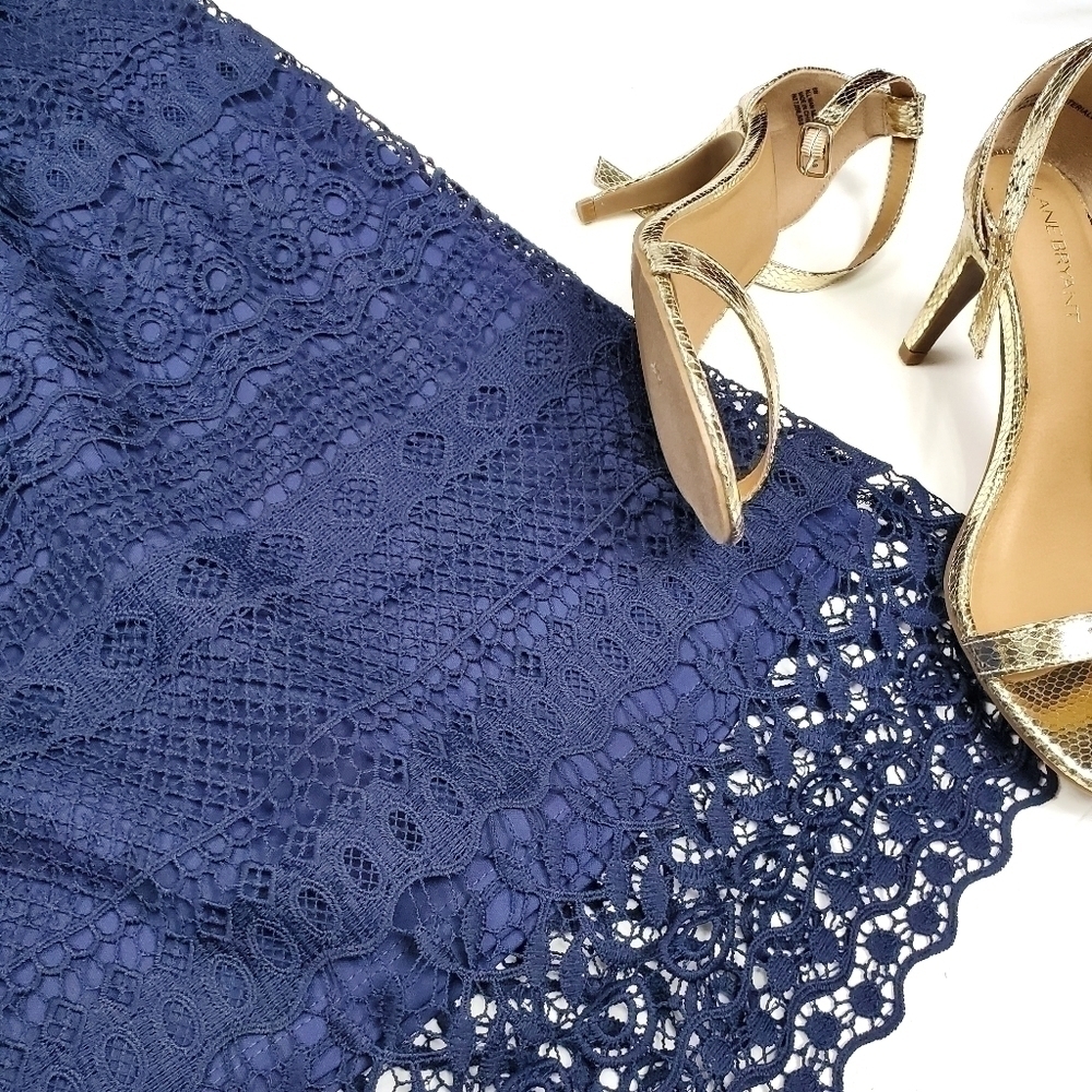 J. Gee Blue Eyelet Embroidered Lace Skirt Sz M - Picture 5 of 11